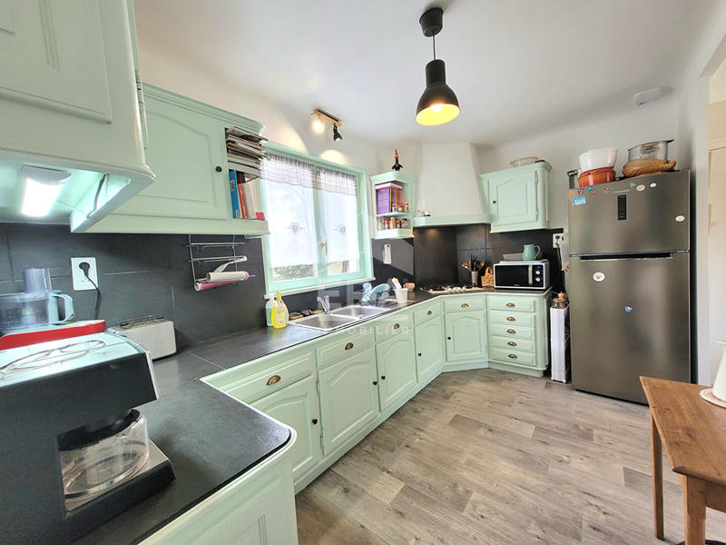 Maison - 102 m² - 4 pièces