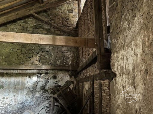 Maison - 120 m² - 2 pièces