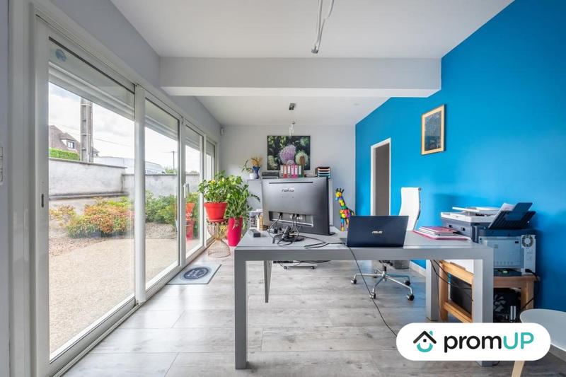 Maison - 220 m² - 6 pièces