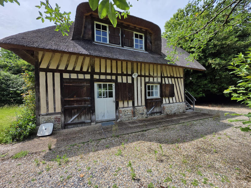 Propriété - 222 m² - 6 pièces