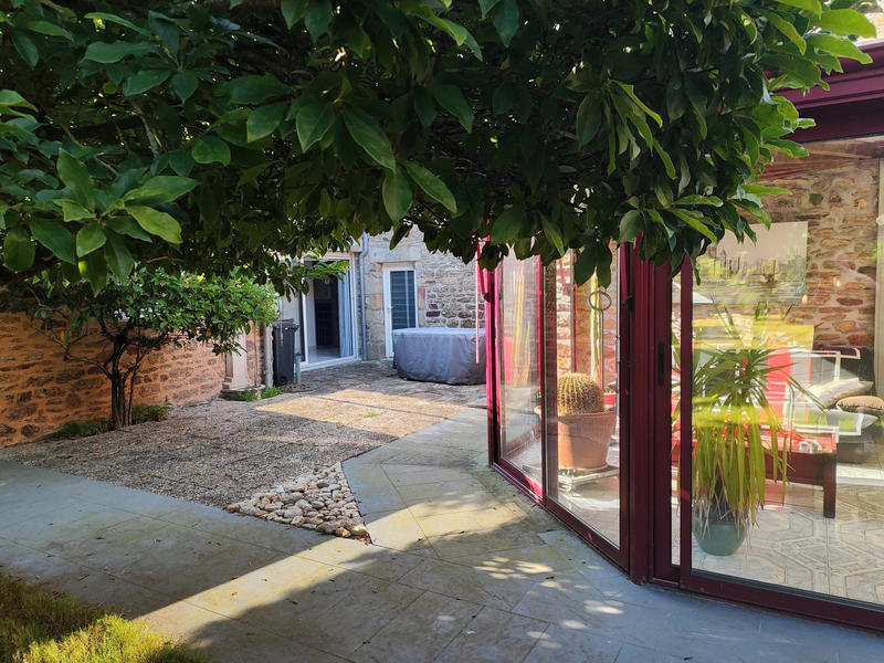 Maison ancienne - 225 m² - 7 pièces