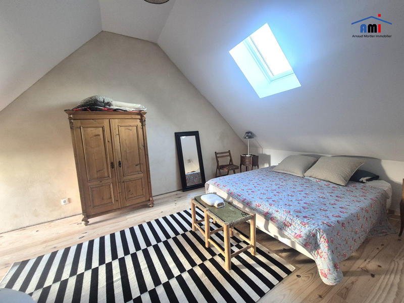 Maison ancienne - 197 m² - 7 pièces