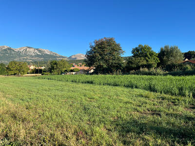 Terrain - 621 m²