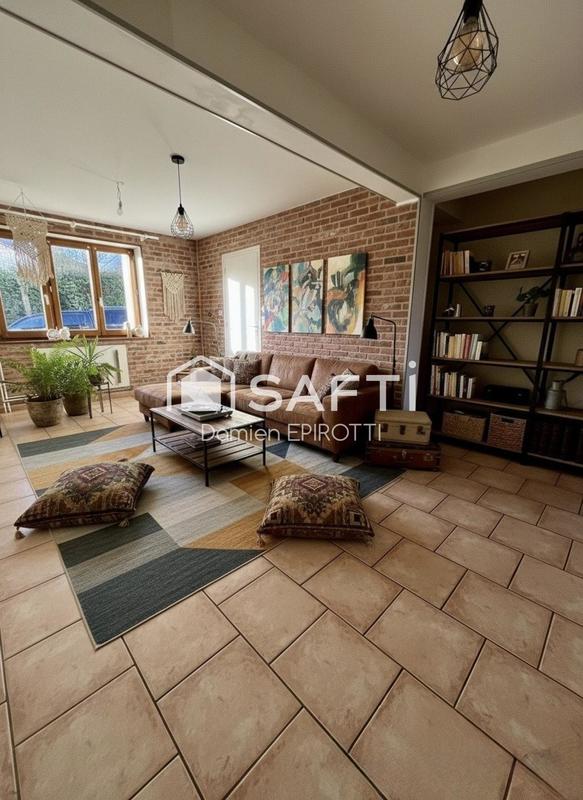 Maison - 85 m² - 4 pièces