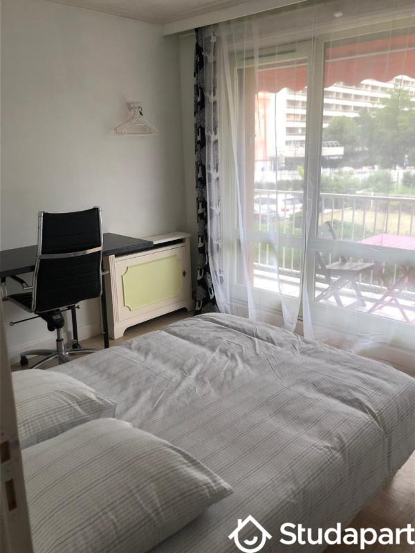 Chambre - 12 m² - 1 pièce