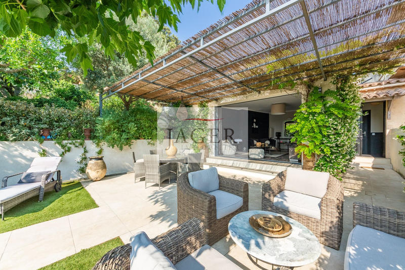 Appartement - 128 m² - 4 pièces