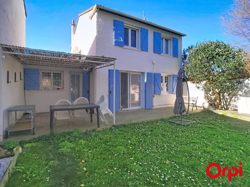 Maison - 96 m² - 4 pièces