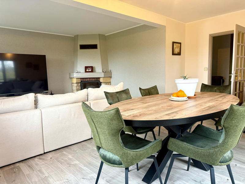 Maison - 160 m² - 7 pièces