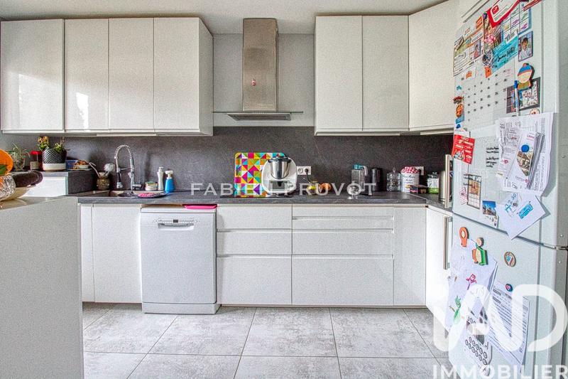 Maison - 140 m² - 6 pièces