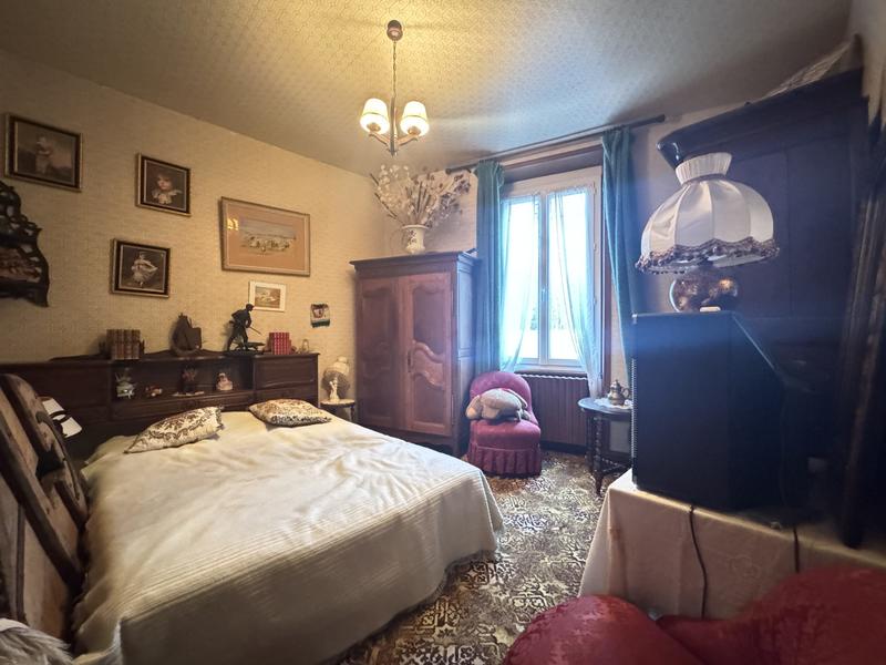 Maison ancienne - 194 m² - 5 pièces