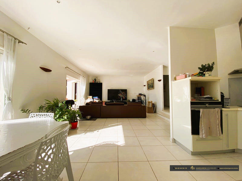 Maison traditionnelle - 113 m² - 4 pièces