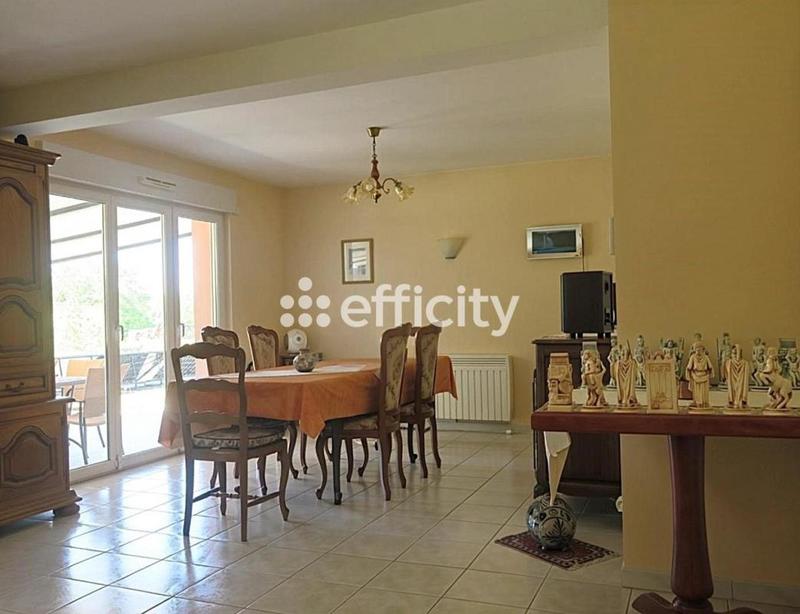 Maison - 115 m² - 6 pièces