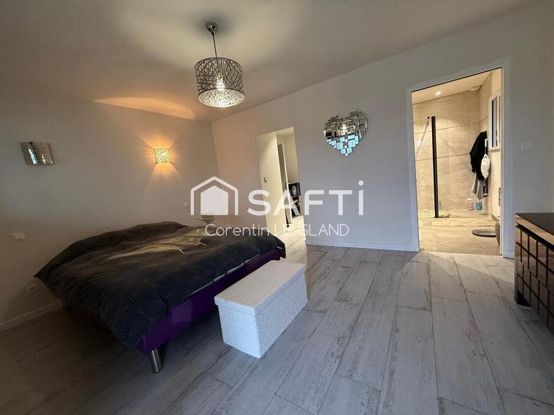 Maison - 200 m² - 7 pièces