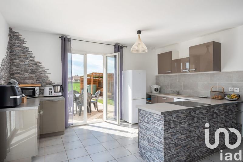 Maison - 96 m² - 5 pièces