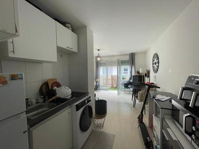 Studio - 27 m² - 1 pièce