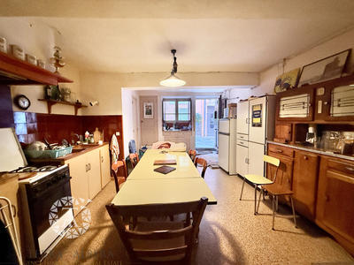 Maison de village - 90 m² - 3 pièces