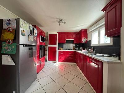 Maison - 110 m² - 6 pièces