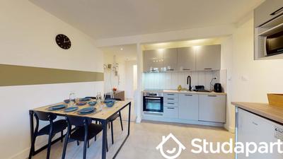 Chambre - 10 m² - 1 pièce