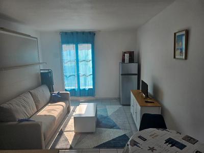 Studio - 24 m² - 1 pièce