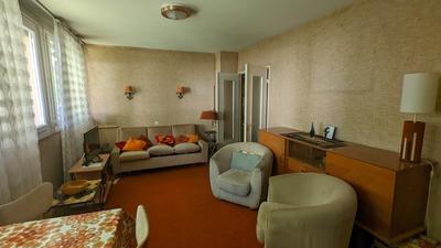 Appartement - 76 m² - 4 pièces