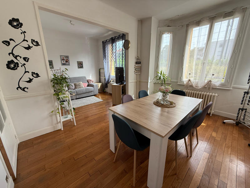 Maison - 110 m² - 5 pièces