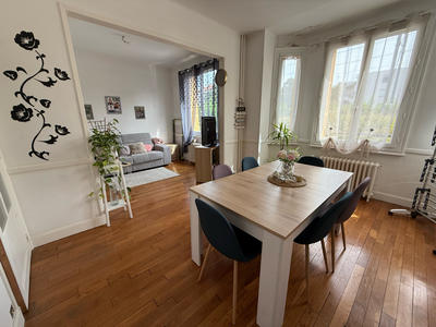 Maison - 110 m² - 5 pièces