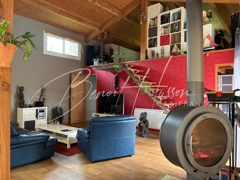 Maison de bois - 176 m² - 6 pièces