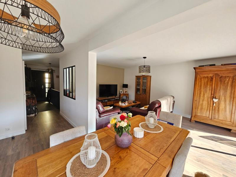 Maison - 143 m² - 7 pièces