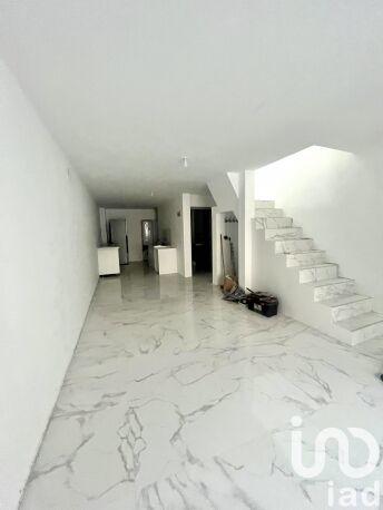 Maison - 86 m² - 5 pièces