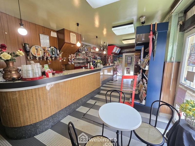 Immeuble - 126 m² - 6 pièces