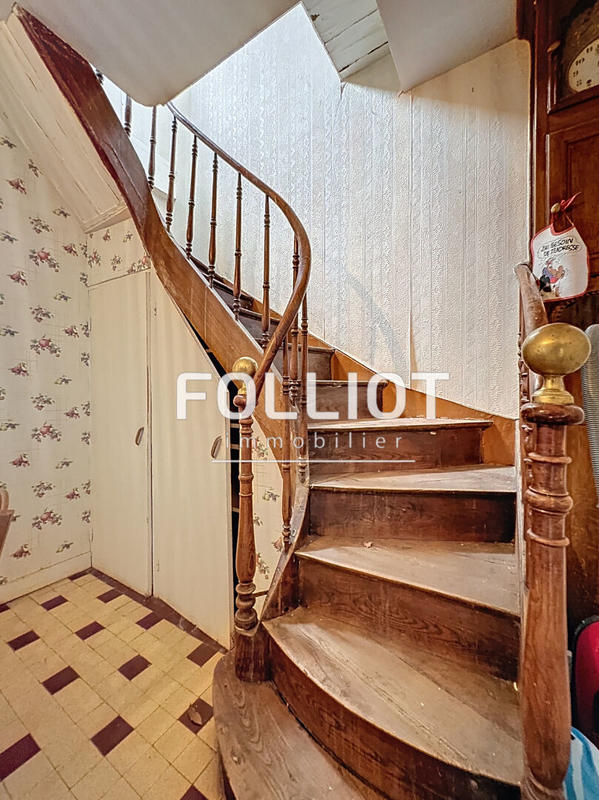 Maison - 102 m² - 6 pièces