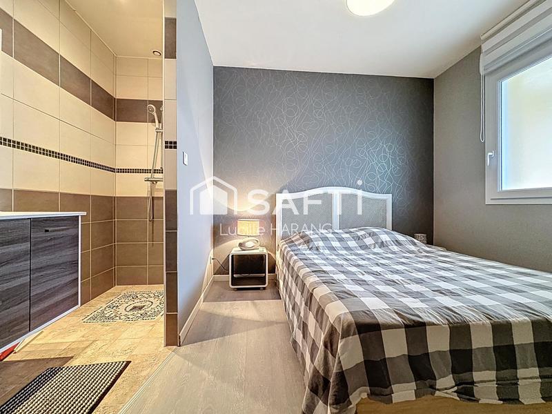 Villa - 210 m² - 7 pièces