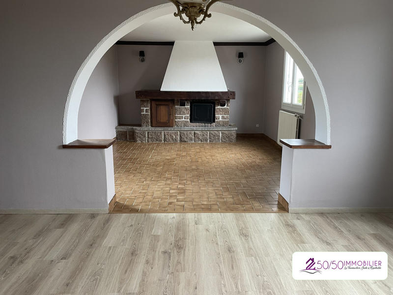 Maison - 132 m² - 8 pièces