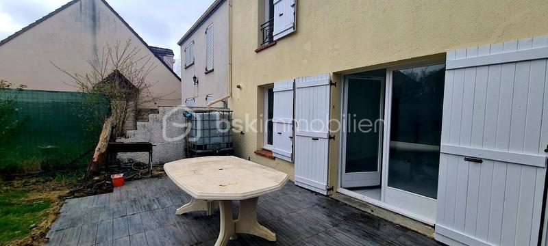 Maison - 89 m² - 5 pièces