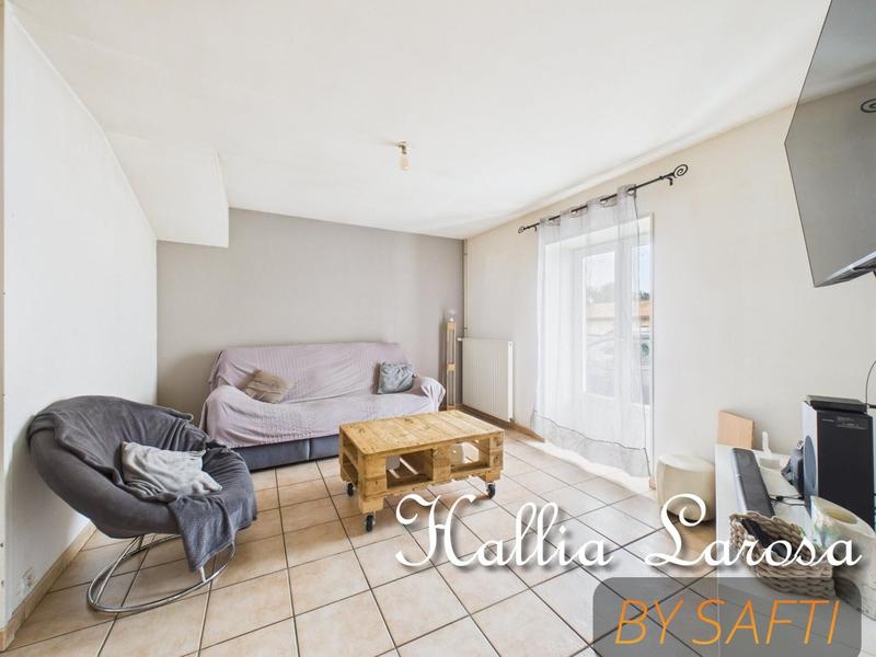 Maison - 104 m² - 4 pièces