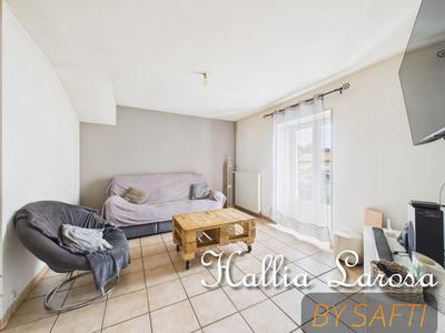 Maison - 104 m² - 4 pièces