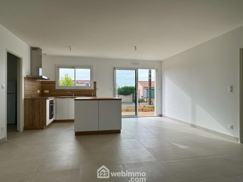 Maison - 95 m² - 4 pièces