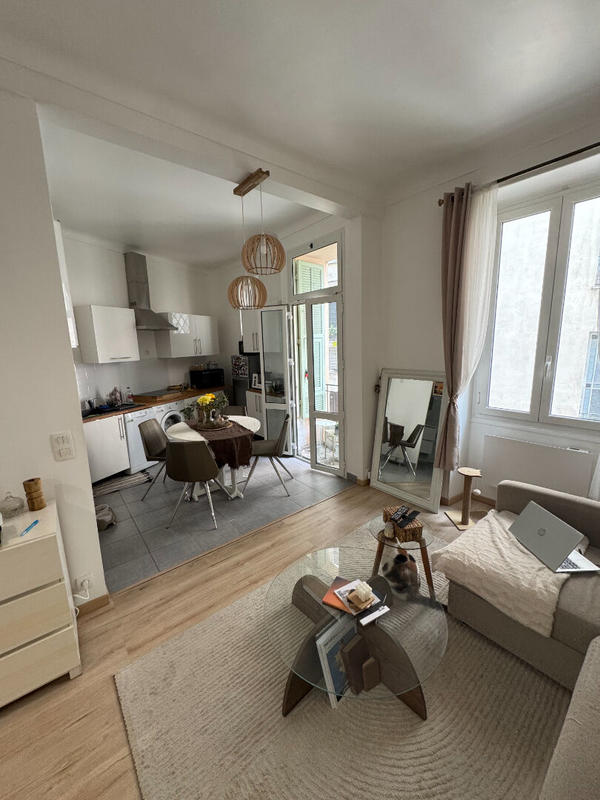 Appartement - 43 m² - 2 pièces