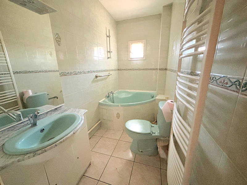 Appartement - 103 m² - 5 pièces