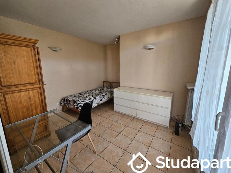 Chambre - 21 m² - 1 pièce