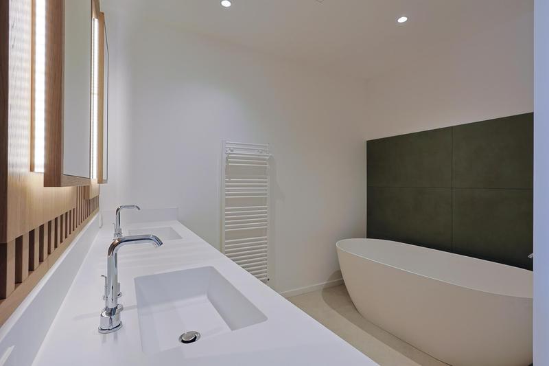 Maison - 359 m² - 10 pièces