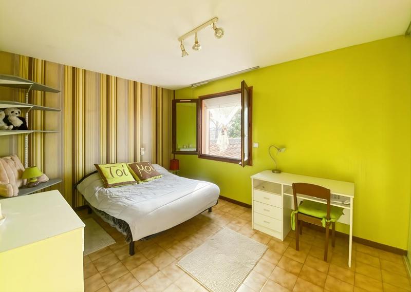 Maison - 160 m² - 5 pièces