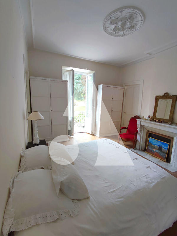 Appartement - 121 m² - 4 pièces