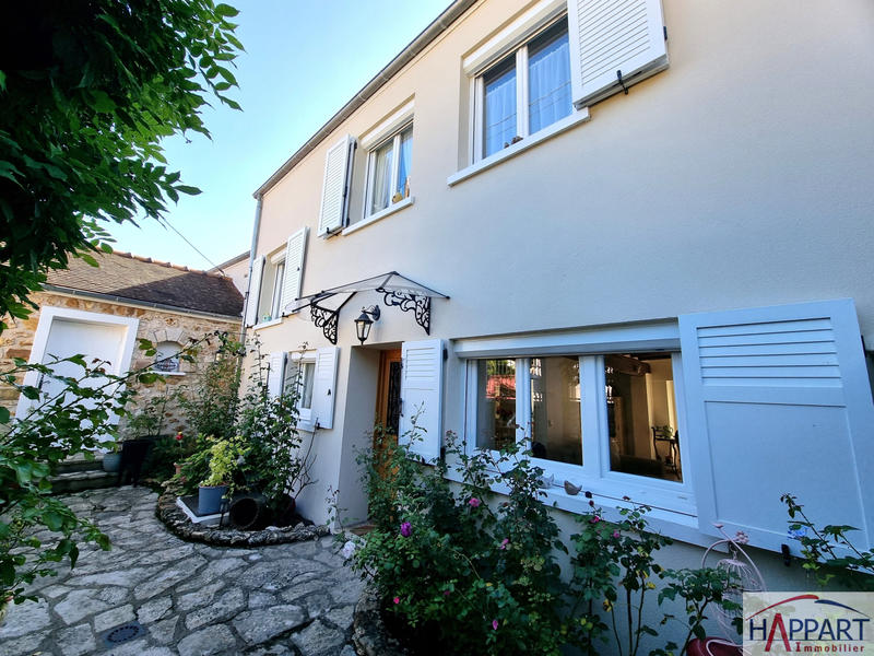 Maison - 160 m² - 5 pièces