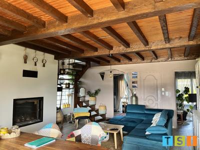 Maison - 144 m² - 7 pièces