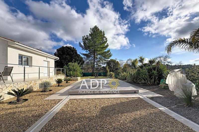 Maison - 128 m² - 4 pièces