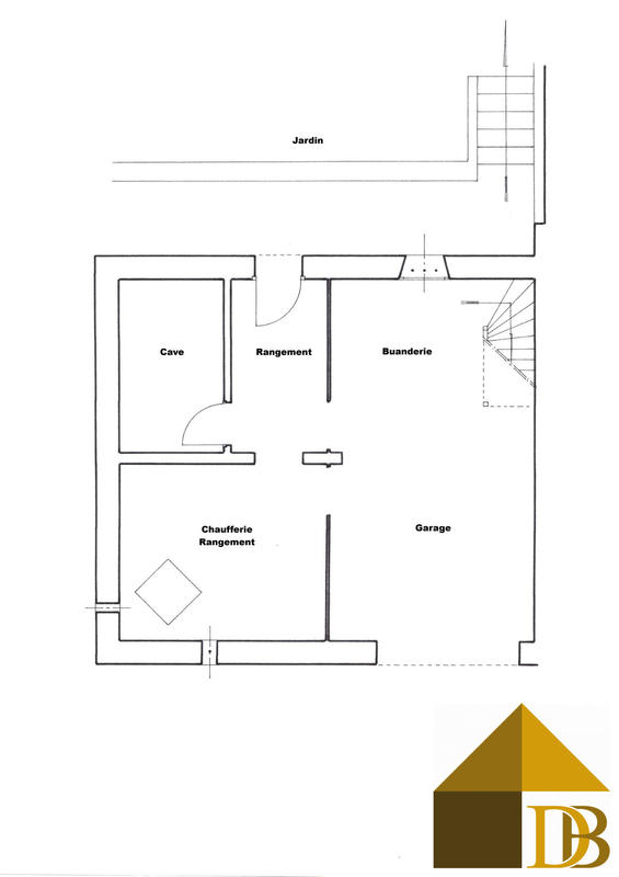 Maison traditionnelle - 90 m² - 6 pièces