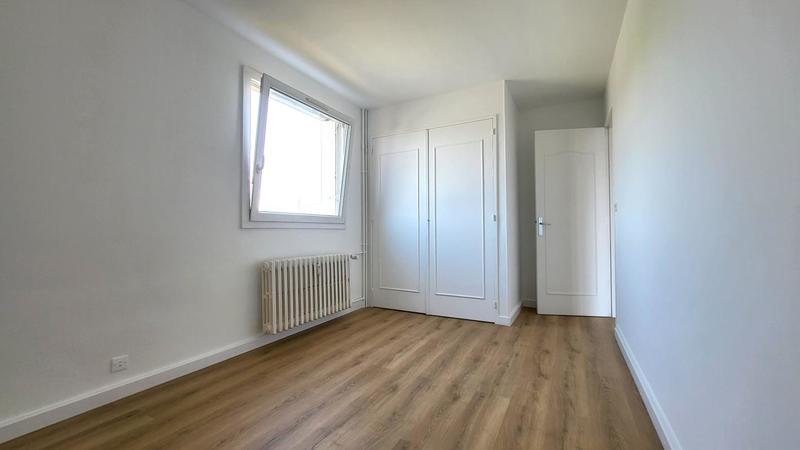 Appartement - 70 m² - 4 pièces