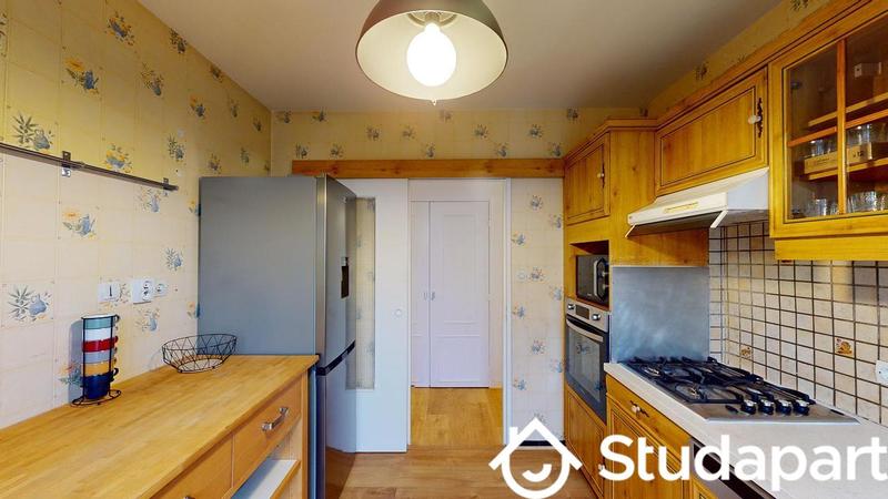 Chambre - 9 m² - 1 pièce