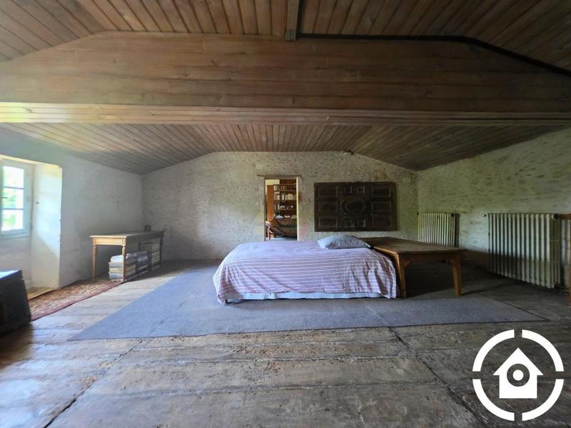 Maison - 291 m² - 8 pièces